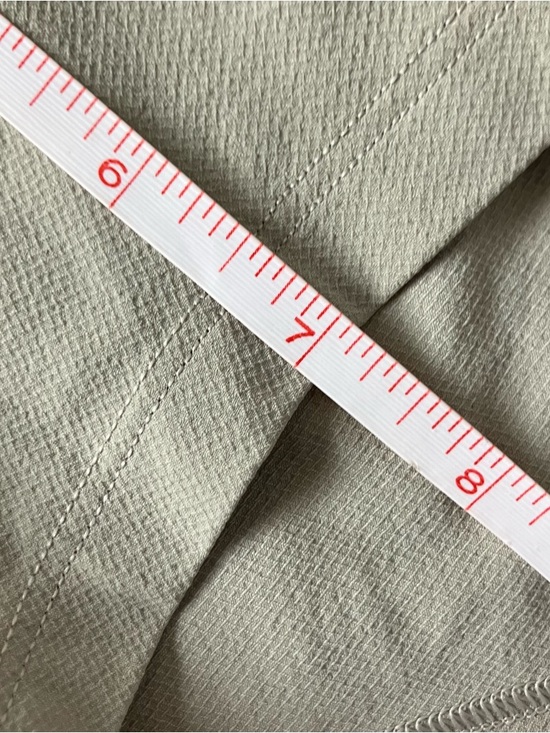 Lululemon Beige Workout Athleisure License To Train Shorts XL Extra Large - Picture 9 of 13